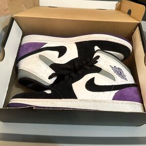 Air Jordan 1 Mid SE